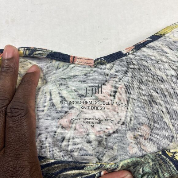 J.Jill Flounced Hem Double V-Neck Knit Dress Tropical Fruit Print Boho Casual M - Picture 8 of 10